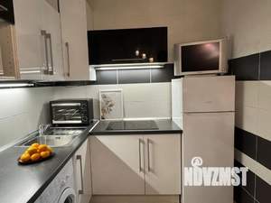 1-к квартира, посуточно, 36м2, 13/24 этаж