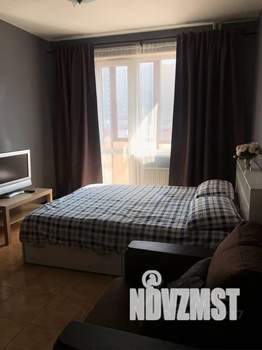 1-к квартира, посуточно, 37м2, 4/19 этаж