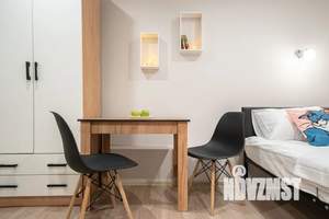 Студия квартира, посуточно, 14м2, 1/5 этаж