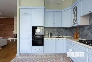 3-к квартира, на длительный срок, 109м2, 2/5 этаж