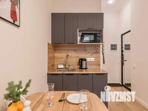 Студия квартира, посуточно, 14м2, 2/6 этаж