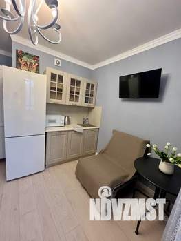 Студия квартира, посуточно, 25м2, 6/9 этаж