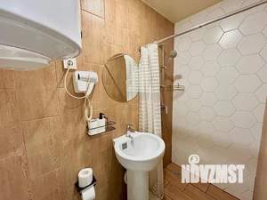 1-к квартира, посуточно, 10м2, 1/4 этаж