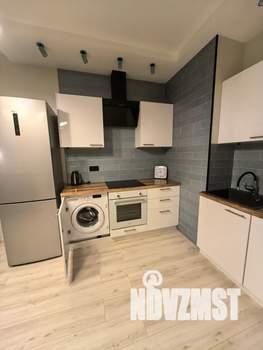 1-к квартира, посуточно, 37м2, 8/17 этаж