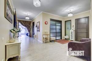 4-к квартира, на длительный срок, 180м2, 3/7 этаж