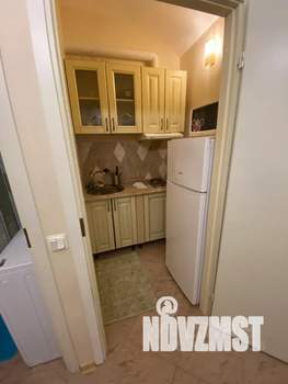 Студия квартира, посуточно, 20м2, 1/3 этаж