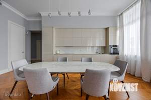 4-к квартира, на длительный срок, 205м2, 2/7 этаж