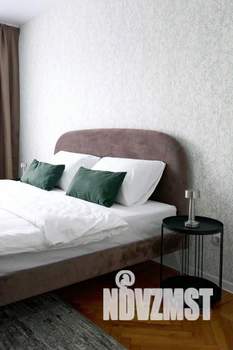 3-к квартира, посуточно, 60м2, 1/1 этаж