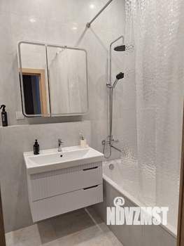 1-к квартира, посуточно, 40м2, 4/8 этаж