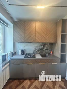 Студия квартира, посуточно, 40м2, 6/9 этаж