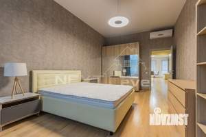 3-к квартира, на длительный срок, 130м2, 2/8 этаж