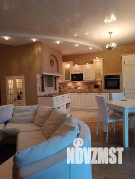 3-к квартира, посуточно, 95м2, 7/20 этаж