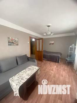 1-к квартира, посуточно, 32м2, 5/5 этаж