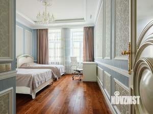 4-к квартира, на длительный срок, 180м2, 6/6 этаж