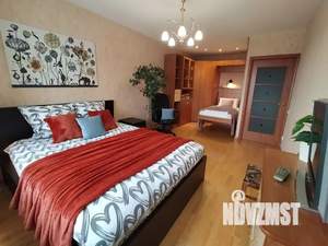 1-к квартира, посуточно, 42м2, 9/10 этаж