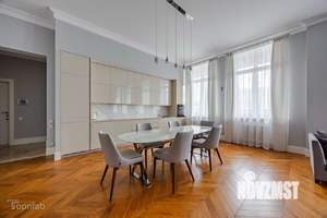 4-к квартира, на длительный срок, 205м2, 2/7 этаж