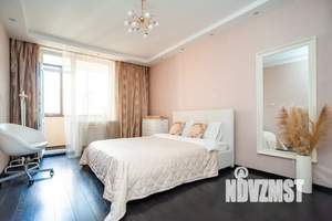 2-к квартира, посуточно, 74м2, 13/25 этаж