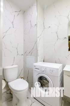 1-к квартира, посуточно, 42м2, 4/15 этаж