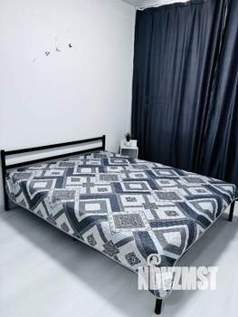 1-к квартира, посуточно, 40м2, 1/4 этаж