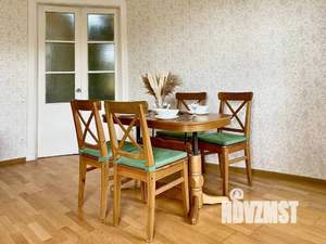 3-к квартира, посуточно, 82м2, 2/4 этаж