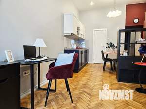 Студия квартира, посуточно, 38м2, 4/5 этаж