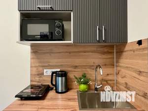 Студия квартира, посуточно, 15м2, 2/6 этаж