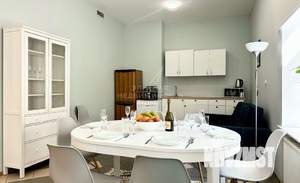 4-к квартира, на длительный срок, 220м2, 4/5 этаж