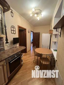 1-к квартира, посуточно, 40м2, 2/5 этаж