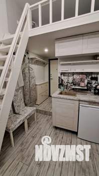 Студия квартира, посуточно, 34м2, 1/6 этаж