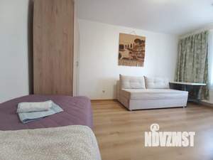 1-к квартира, посуточно, 35м2, 6/9 этаж