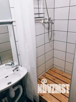Студия квартира, посуточно, 13м2, 2/5 этаж