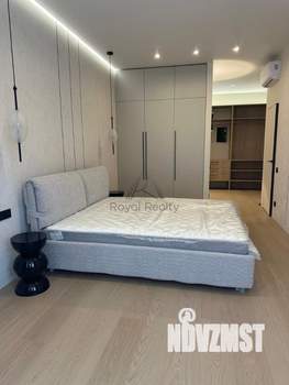 4-к квартира, на длительный срок, 160м2, 8/9 этаж