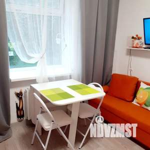 Студия квартира, посуточно, 18м2, 1/3 этаж