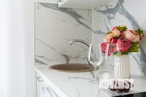 Студия квартира, посуточно, 20м2, 3/3 этаж