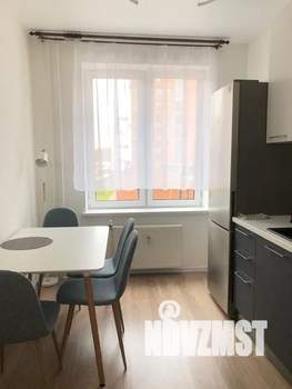 1-к квартира, посуточно, 35м2, 2/8 этаж