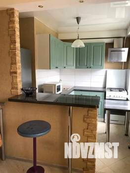 1-к квартира, посуточно, 32м2, 4/5 этаж