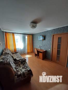 1-к квартира, посуточно, 34м2, 3/25 этаж