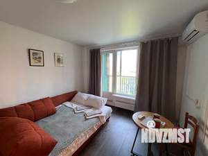 Студия квартира, посуточно, 28м2, 5/19 этаж