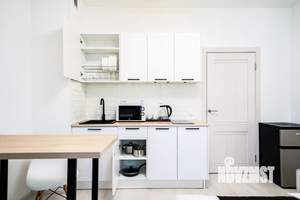 Студия квартира, посуточно, 24м2, 10/13 этаж