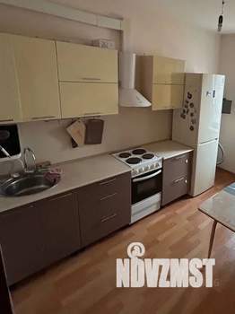 1-к квартира, посуточно, 38м2, 5/5 этаж