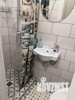 1-к квартира, посуточно, 12м2, 1/4 этаж