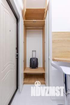 Студия квартира, посуточно, 15м2, 1/5 этаж