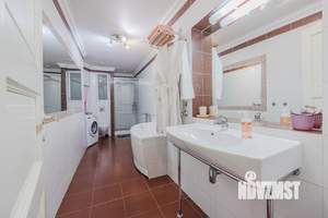 2-к квартира, посуточно, 63м2, 2/5 этаж