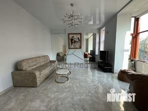 3-к квартира, на длительный срок, 150м2, 3/5 этаж
