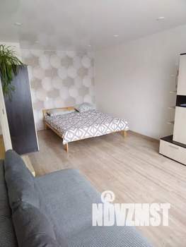 1-к квартира, посуточно, 32м2, 4/5 этаж