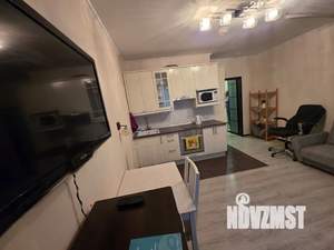 Студия квартира, посуточно, 34м2, 15/25 этаж