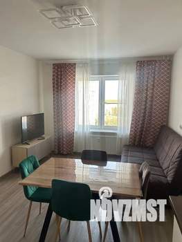 1-к квартира, посуточно, 37м2, 18/22 этаж