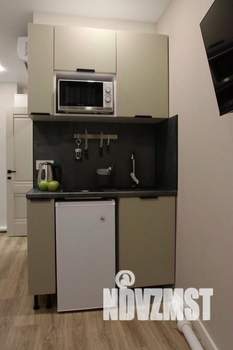 1-к квартира, посуточно, 12м2, 1/1 этаж