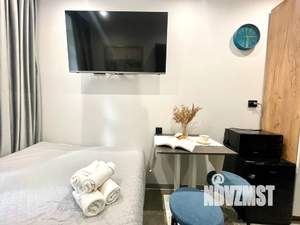 Студия квартира, посуточно, 11м2, 1/9 этаж