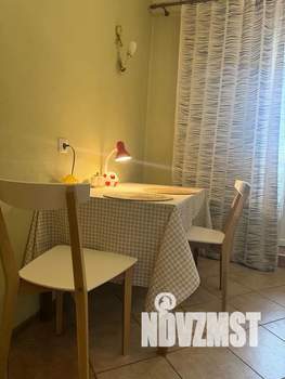 1-к квартира, посуточно, 35м2, 8/23 этаж